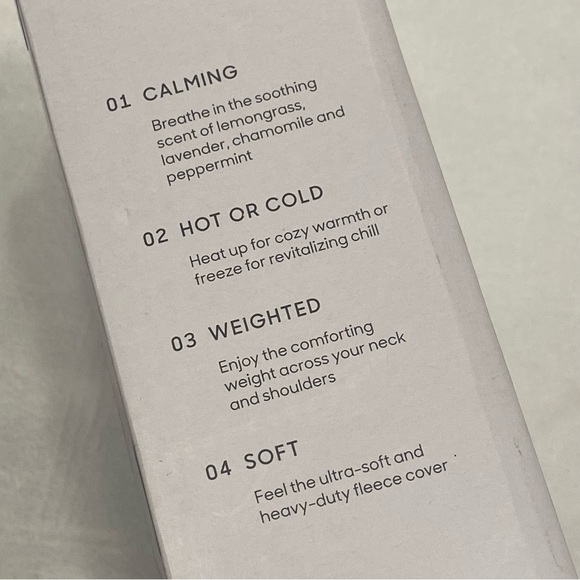 NEW Sharper Image Heated Neck & Shoulder Wrap - Picture 6 of 6